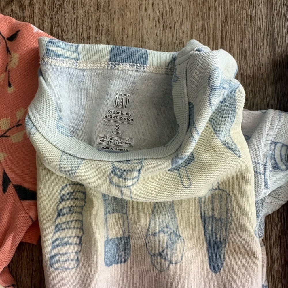 Girls 5/ 5T Cotton Pajamas-Gap, Old Navy, Hartstrings, The Children’s Place PJs - Picture 4 of 8